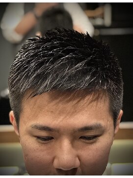 銀座 シノ 本店(shino) <理容室>メンズショート　ビジネスショート　刈り上げ　短髪