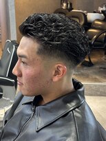 ヴィ 大宮(Vii)&nbsp;フェード/メンズ/大宮/ツイストスパイラル/波巻きパーマ