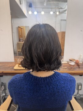 ファルベ(Farbe) ネビージュ　デジタルパーマ　メルティーカラー　ワイドバング