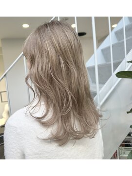 ラック 表参道(LUCK) ミルクティーベージュ/ふんわりミディアム/ニュアンスカラー