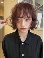 シーカ(siika) レイヤーボブ 赤髪 抜け感カット