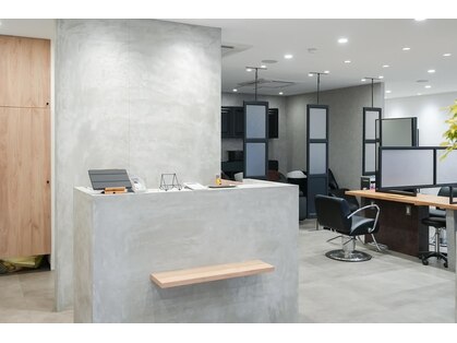 デドゥ 小幡店(deDeux)の写真