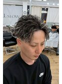ホワイトメッシュ20代30代メンズ波巻きツイストスパイラルパーマ