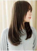 暗髪ローライトグレーヘア小顔メテオストレートレイヤー20代Te2