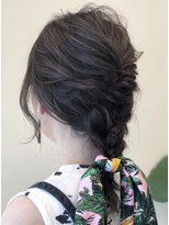 アボンド(ABOND)&nbsp;編み込みヘアアレンジ