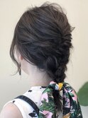 編み込みヘアアレンジ