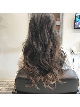 リッカ(LYCKA) 【LYCKA】インナーカラーロング