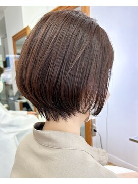 ヘッズ 本八幡店(HEADS) ショート 大人ショート　グレーベージュ　丸みショート