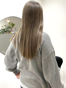 パティオ(patio) 透明感ベージュカラー