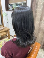 レイファ(REIFA)&nbsp;セミロングカット