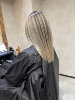 サニー 渋谷(SUNNY)&nbsp;美髪/ホワイトグレージュ/ネビージュ[渋谷/渋谷駅