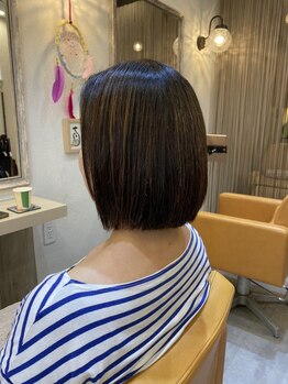 チュラリ(Chula re)の写真/白髪をカバーするだけではなく、理想のカラースタイルを実現するchula:reのグレイカラーが好評◎