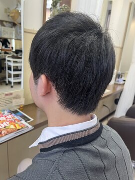 コアフィールフィス(COIFFURE fils) 《見附 今町》メンズ シンプルショート 黒髪