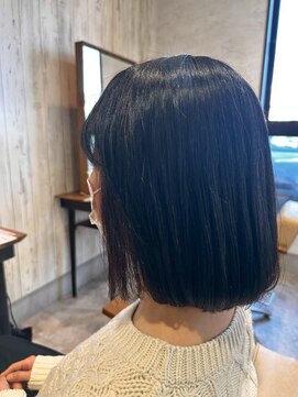 エヌアンドエー 杉戸高野台店(N&A) 凛とした美しさが際立つ黒髪ストレートボブ/トリートメント
