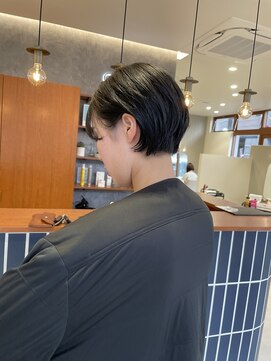クレーデ 姪浜店(Crede) ショートから伸ばしかけでも可愛くしまっせショートボブ