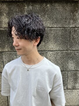 ハウワズ 西荻窪(HAWuaz) 刈り上げセンターパート×波巻きパーマ