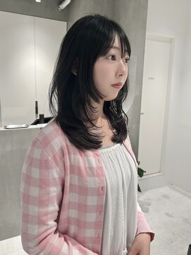 テクネ 天神大名(techne) 天神大名今泉くびれレイヤーウルフ顔まわりカット韓国風巻き髪