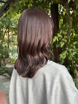 ケークリエイティブコード(K creative COrDE) ほんのりピンクを忍ばせたグレージュカラー