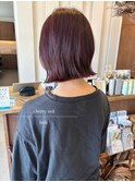 切りっぱなしボブ×鮮やか♪チェリーレッドカラー