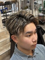アトワ(a'towa)&nbsp;メンズハイライト×テーパーフェードアップバング