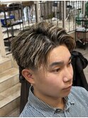 メンズハイライト×テーパーフェードアップバング