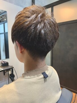 ナンバー リコ 名駅 ジャム 名古屋(N° rico JAM) 爽やかツーブロック刈り上げ束感アップバング