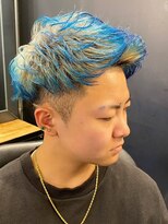 ビンゴ(BINGO)&nbsp;1105ニュアンスカラーブルーシルバーツーブロック刈り上げウルフ