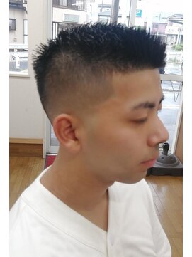 髪部リアン(髪部 lien) スキンフェード