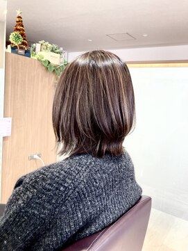 【L by first】白髪ぼかしハイライト