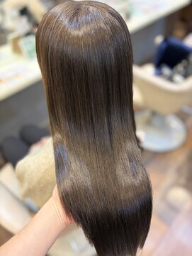 【スズキ】オリーブグレージュ