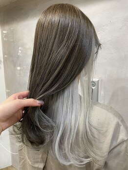 ロア 福岡天神本店(LORE)の写真/《*初めてのブリーチカラーも*》淡め、暗め、明るめ・・・デザイン性溢れるカラーで色落ちもキレイに◇