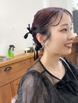 コンパス(COMPASS)&nbsp;フォーマルヘアの顔周りデザイン