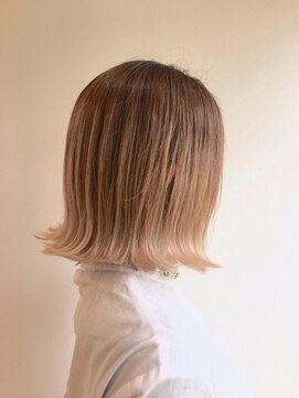 クリリ(KURIRI) パッツンボブ