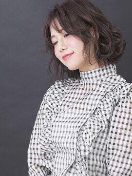 シャンプー 本庄店(SHAMPOO) ゆるふわレイヤードミディ