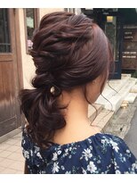 デコヘアー キートス(DECO HAIR kiitos)&nbsp;編み込みアレンジ