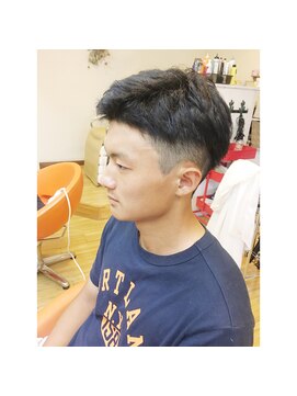 キキ 美容室(KIKI) メンズショートカット☆