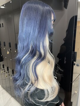 ラピス 渋谷本店(Lapis) blue×white