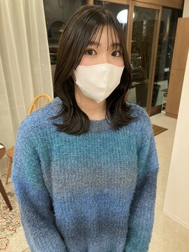 アメリ(Amelie) つや髪レイヤースタイル