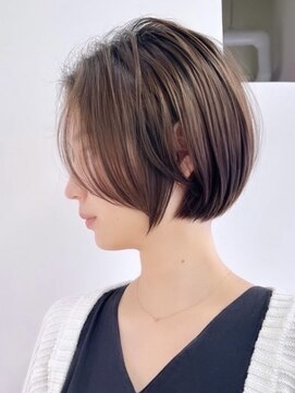 ウル 名古屋栄(ulu) 美しすぎる大人ショートヘア