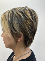 カナエルドットヘア(kanaeru.hair) 風になびくハンサムアシメショート