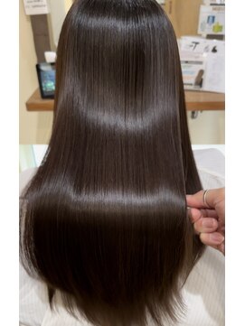 ラゴム(Lagom) 30代40代人気☆艶髪ストレート