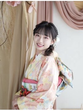 サロン ド ユーア(salon de yuua) 広島　和装ヘアアレンジ　成人式　卒業式　セットメイク　振袖