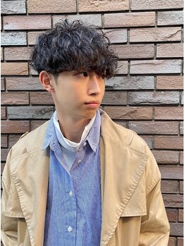 ミモザワークス(Mimosa Works)の写真/【人気No.1はメンズパーマ】朝のセットが5分で終わるツイストスパイラルで、清潔感と余裕を手に入れる。