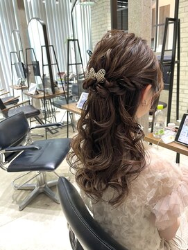 フェリア 渋谷(Feria) カジュアル華やかヘアセット♪【谷島】