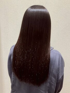 艶髪美シルエットストレートロング×透明感ショコラブラウン