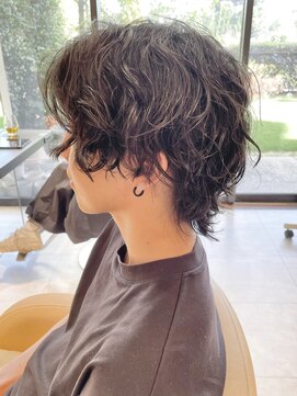 カインド 南青山(hair&make up KIND) ウルフパーマ 大人ウルフカット ニュアンスパーマ ミディアム