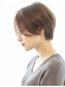 レウナ 外苑前(Reuna) 30代40代大人可愛いショートボブ　前髪長め