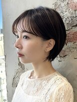 アフロート ルヴア(AFLOAT RUVUA)&nbsp;『岩田莉奈』40代50代お洒落な白髪染ショートボブ新宿ケアカラー