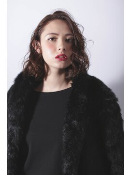 ロロネー 豊中(Lolonois) 【Lolonois豊中】グラマラス♪ショートボブ（中塚由里子）