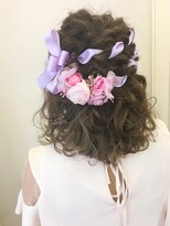 エルパティオ(EL PATIO)&nbsp;波ウェーブのガーリーハーフアップ